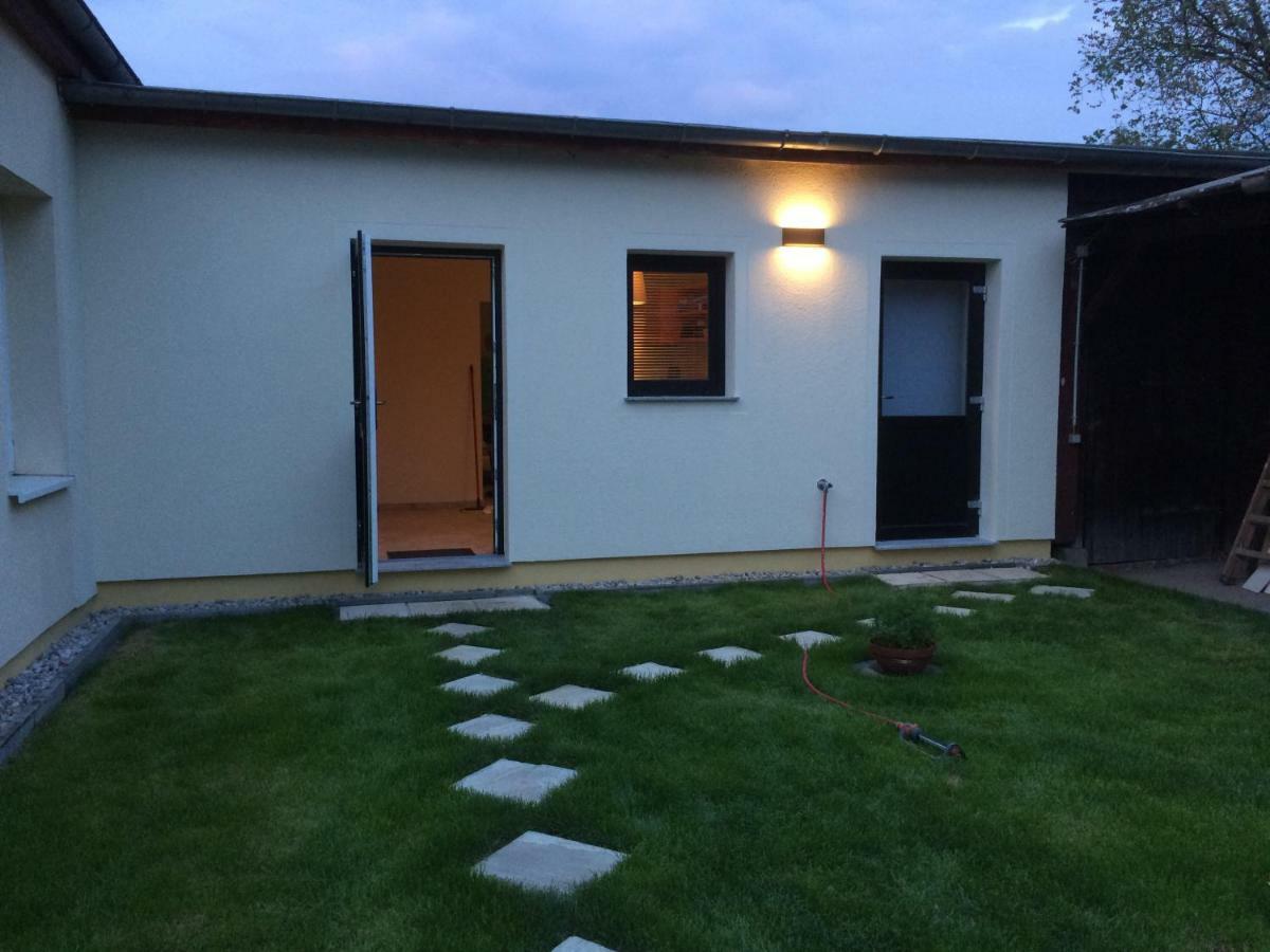 Die Senfbude - Stilvolle & Ruhige Apartments - Parkplatz Inklusive! Лейпциг Экстерьер фото